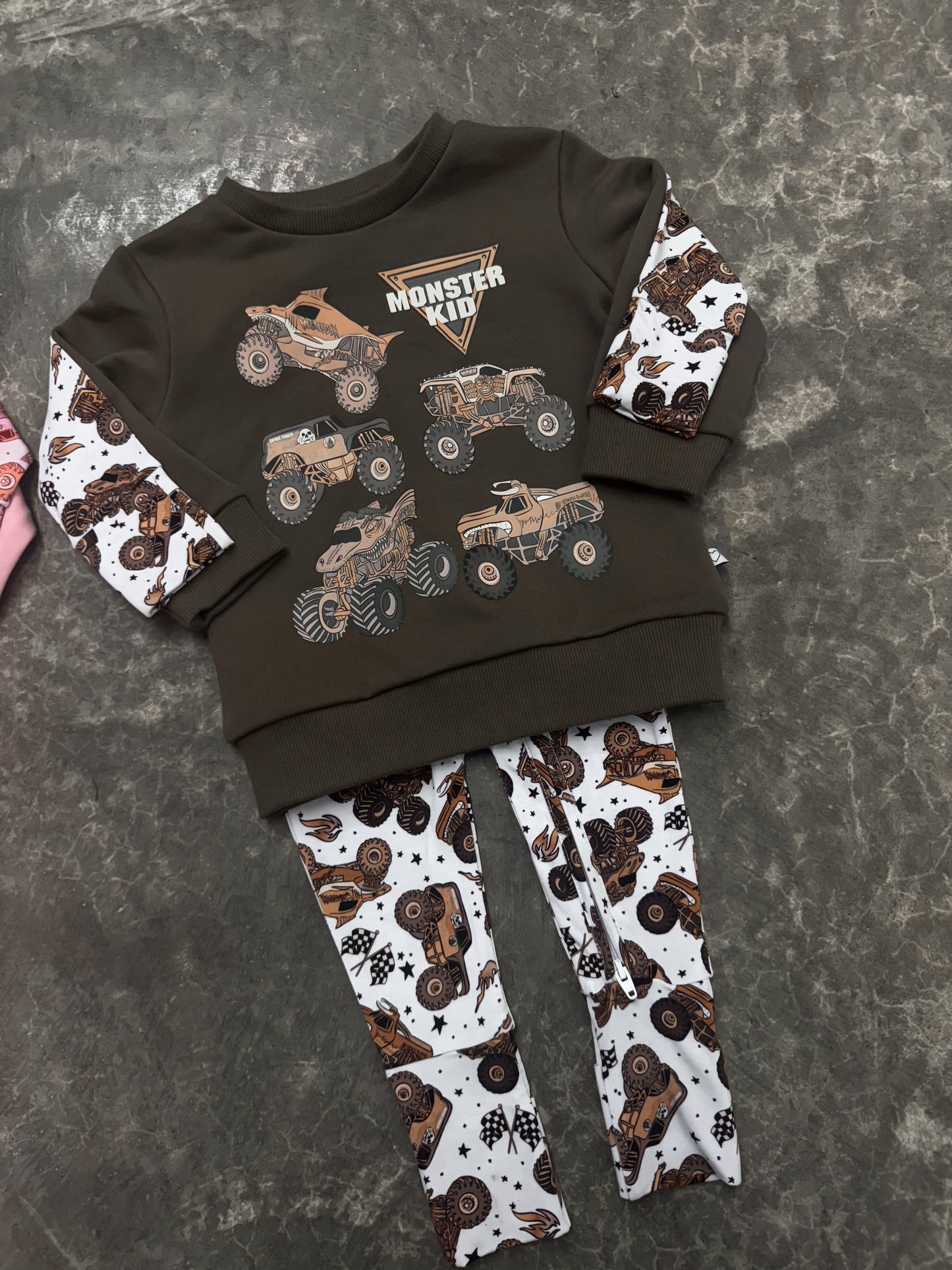Neutral Monster Kid | Crewneck